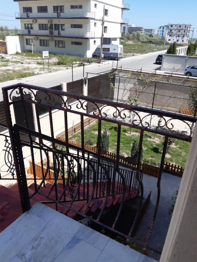 那沃达利Casa Andrei公寓 外观 照片
